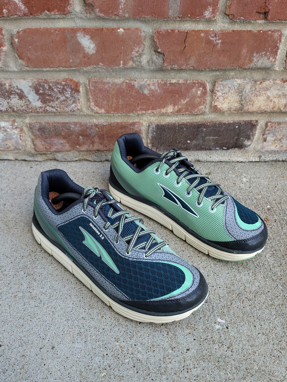 Altra Intuition 3.5 Inner Flex Road Running Athletic Shoes Size 9.5 Lightweight - Picture 3 of 16